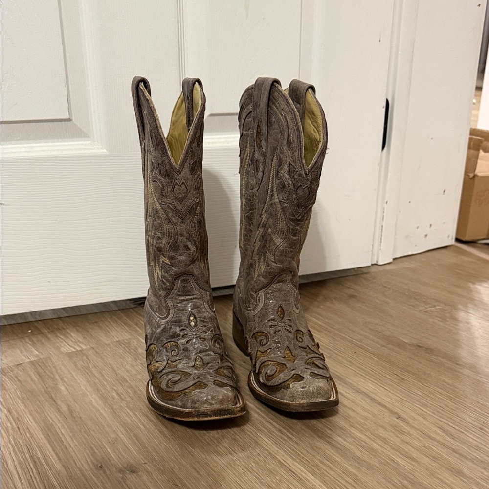 Brown Corral Cowboy Boots